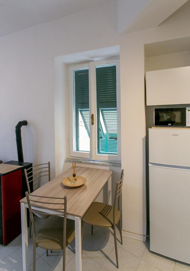 B-House Apartment Порто Санто Стефано Екстериор снимка