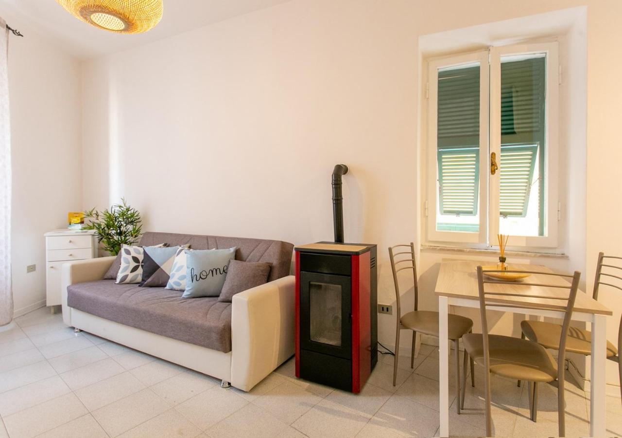 B-House Apartment Порто Санто Стефано Екстериор снимка